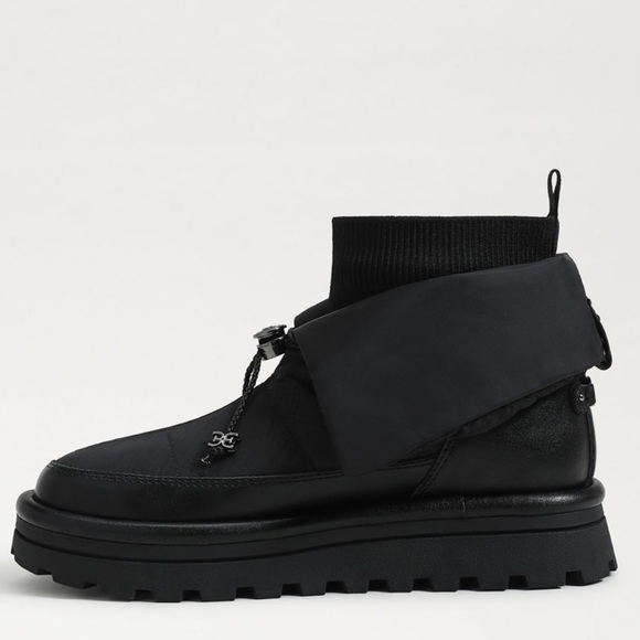 Sam Edelman Olin Lug Sole Bootie in Black Size 8 - Picture 4 of 9